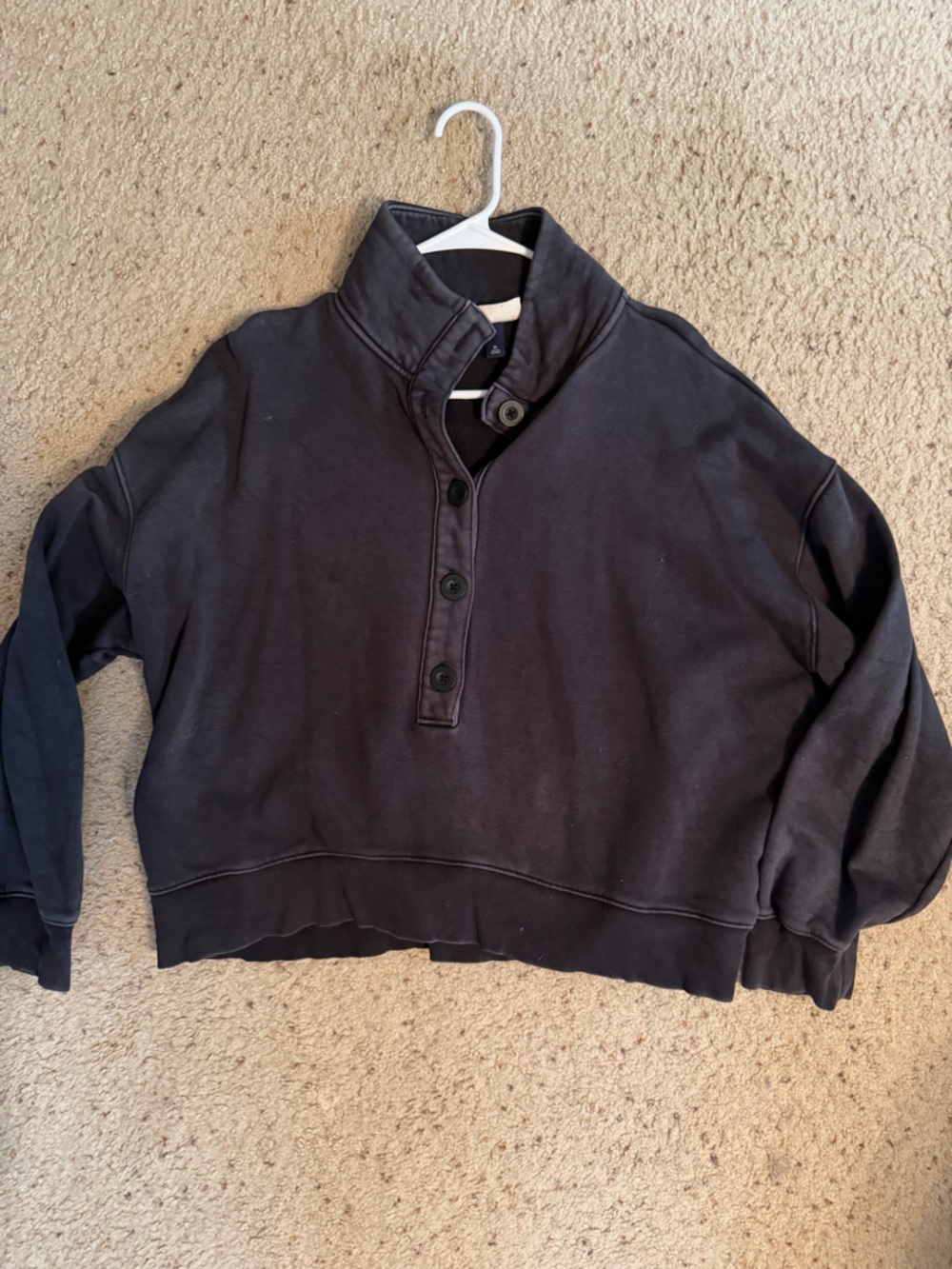 Universal thread top